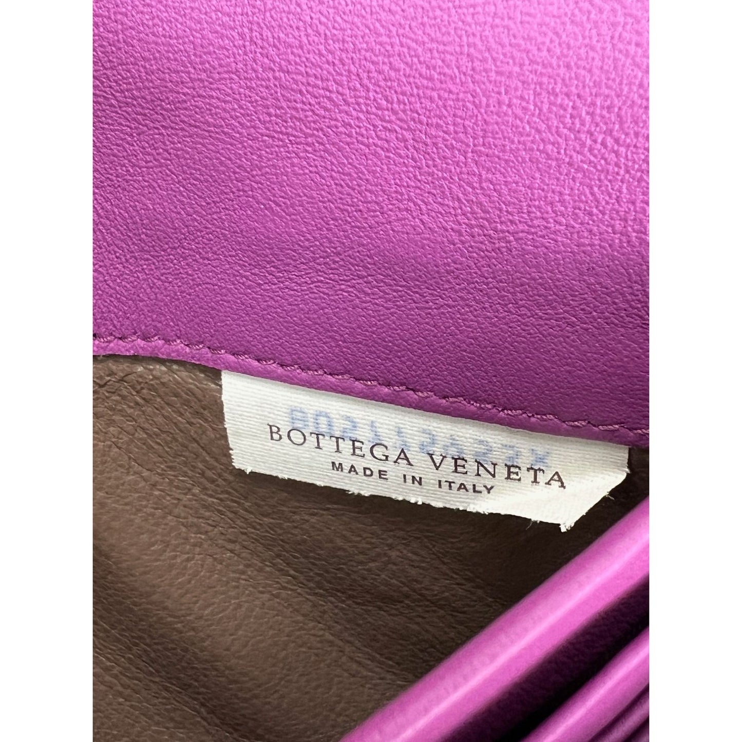 
                  
                    Bottega Veneta Nappa Intrecciato Contiental Flap Wallet Clutch
                  
                