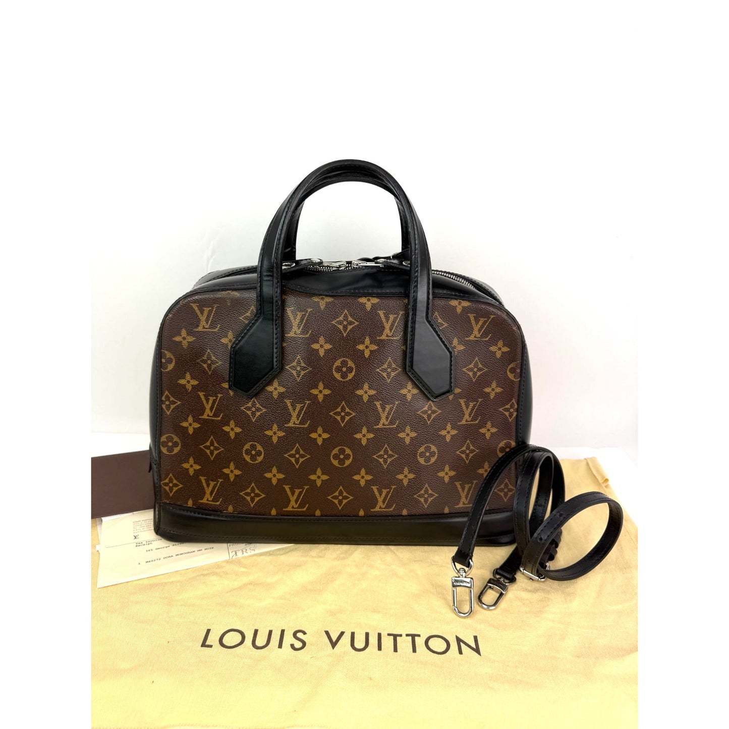
                  
                    Louis Vuitton Dora Monogram MM Noir Shoulder Hand Bag
                  
                