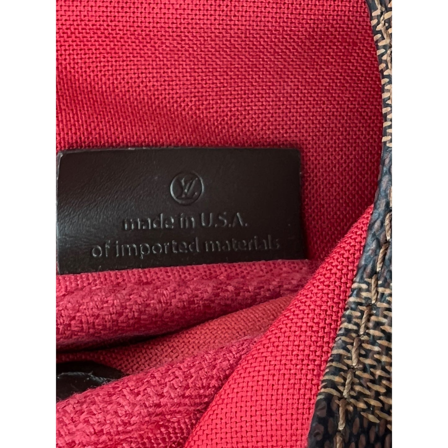 
                  
                    Louis Vuitton Favorite MM Damier Ebene Crossbody Bag
                  
                