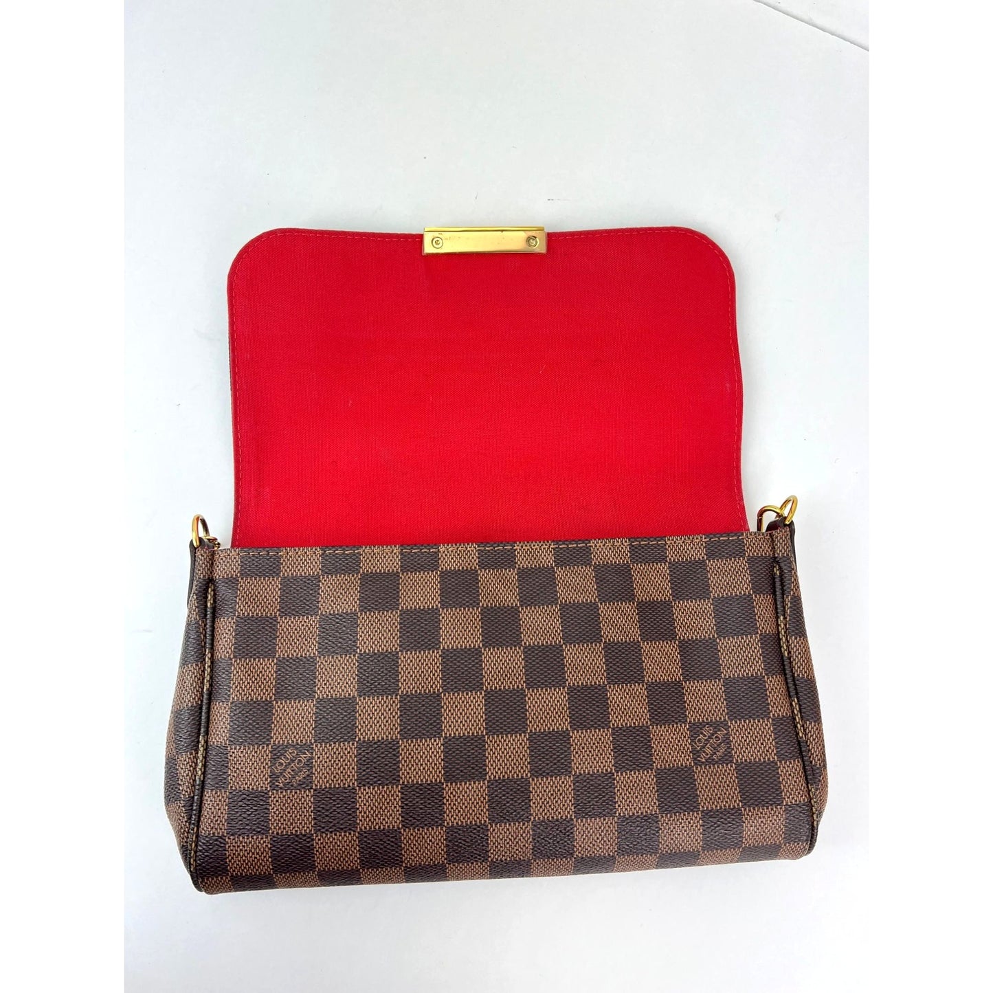 
                  
                    Louis Vuitton Favorite MM Damier Ebene Crossbody Bag
                  
                