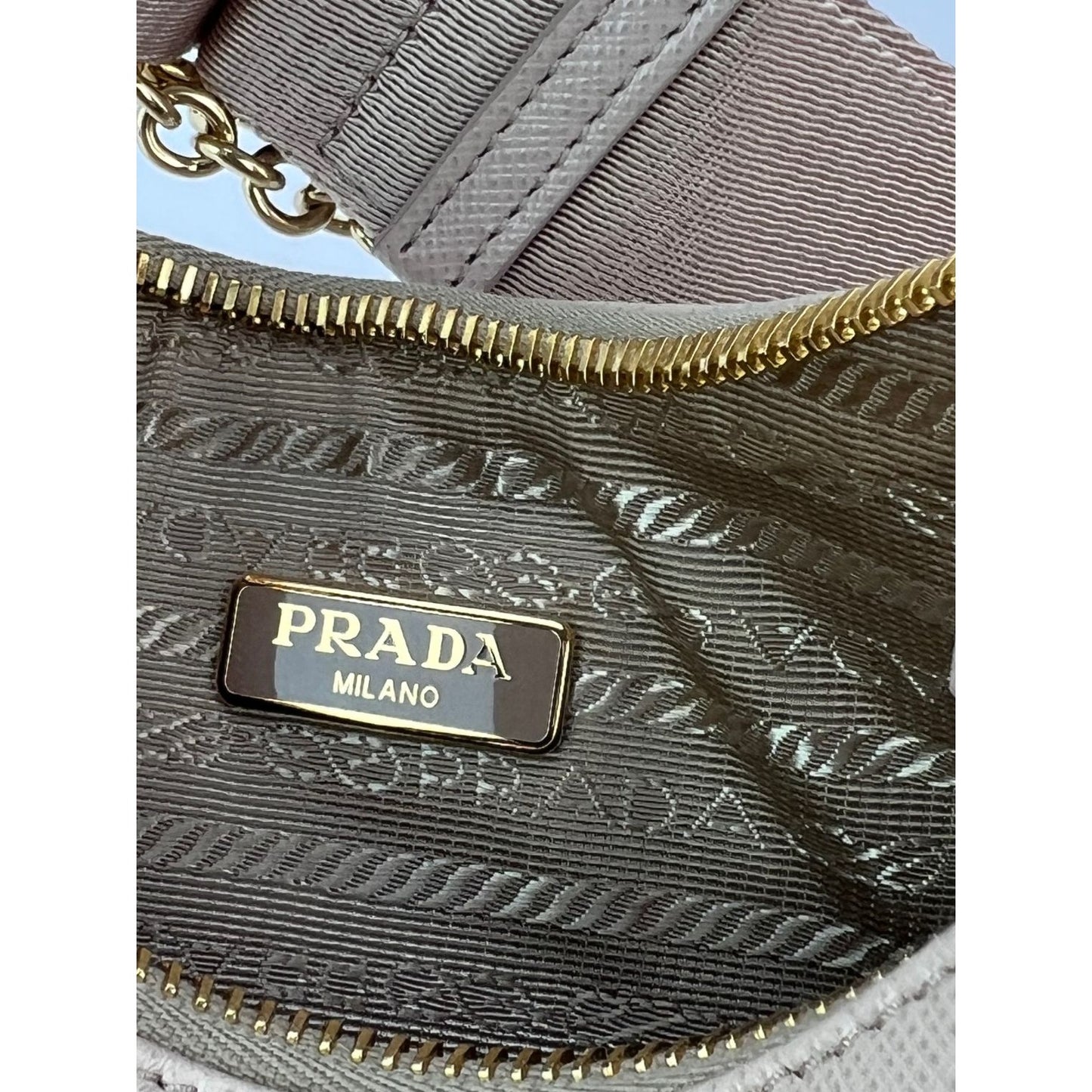 
                  
                    Prada Re edition 2005 Saffiano Beige Leather Crossbody Shoulder Bag
                  
                