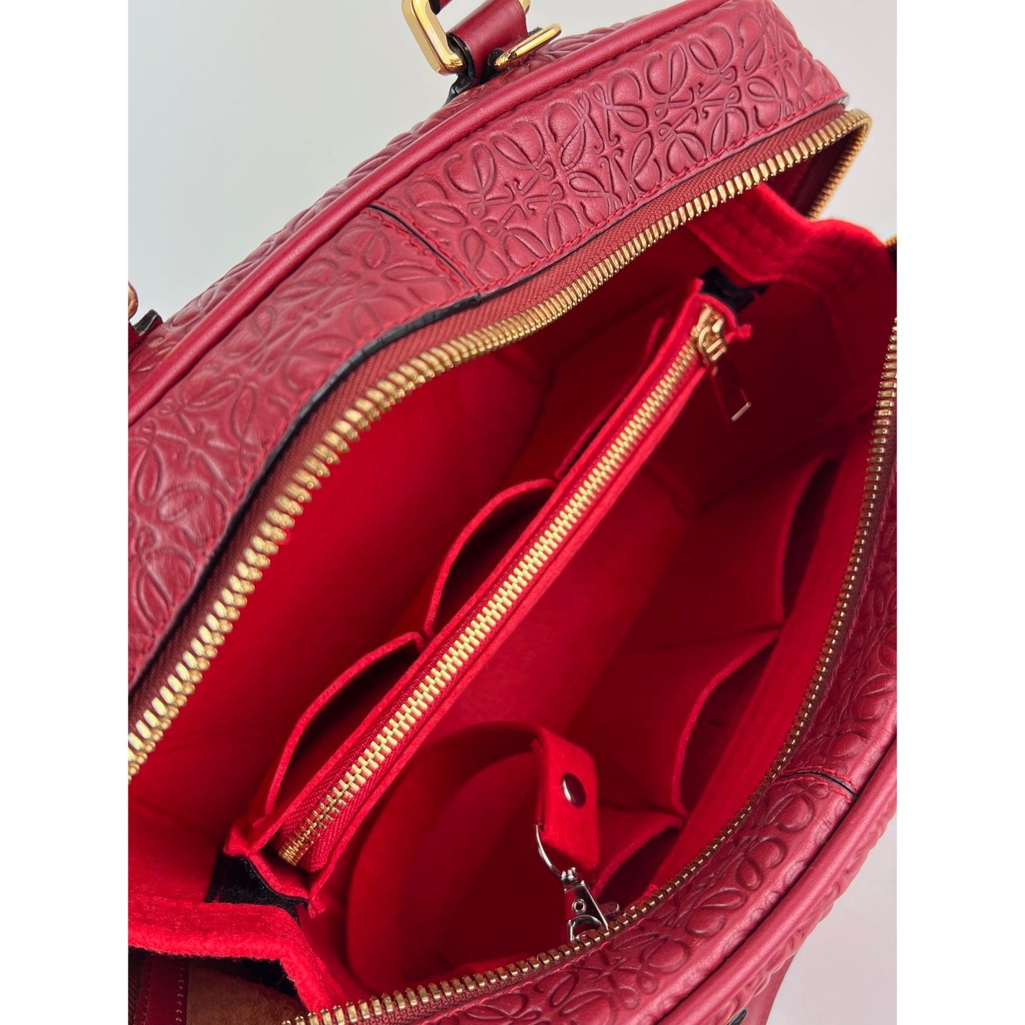 
                  
                    Loewe Amazona Anagram 2 Way Red Leather Shoulder Bag
                  
                