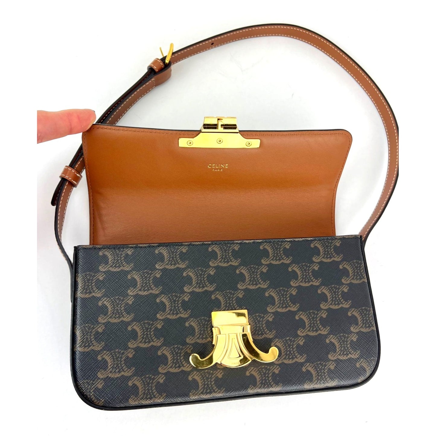 
                  
                    Celine triomphe Claude Brown Canvas Shoulder Bag
                  
                