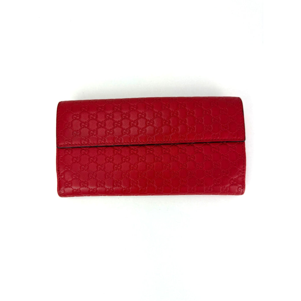 
                  
                    Gucci Microguccissima Heart Continental Red Leather Wallet
                  
                
