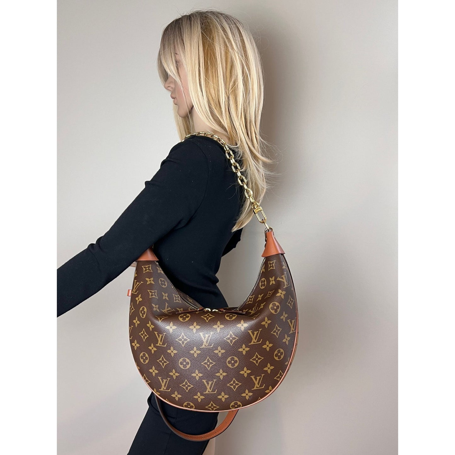 
                  
                    Louis Vuitton Loop Hobo Monogram Reverse Shoulder Bag EBAY LIVE
                  
                