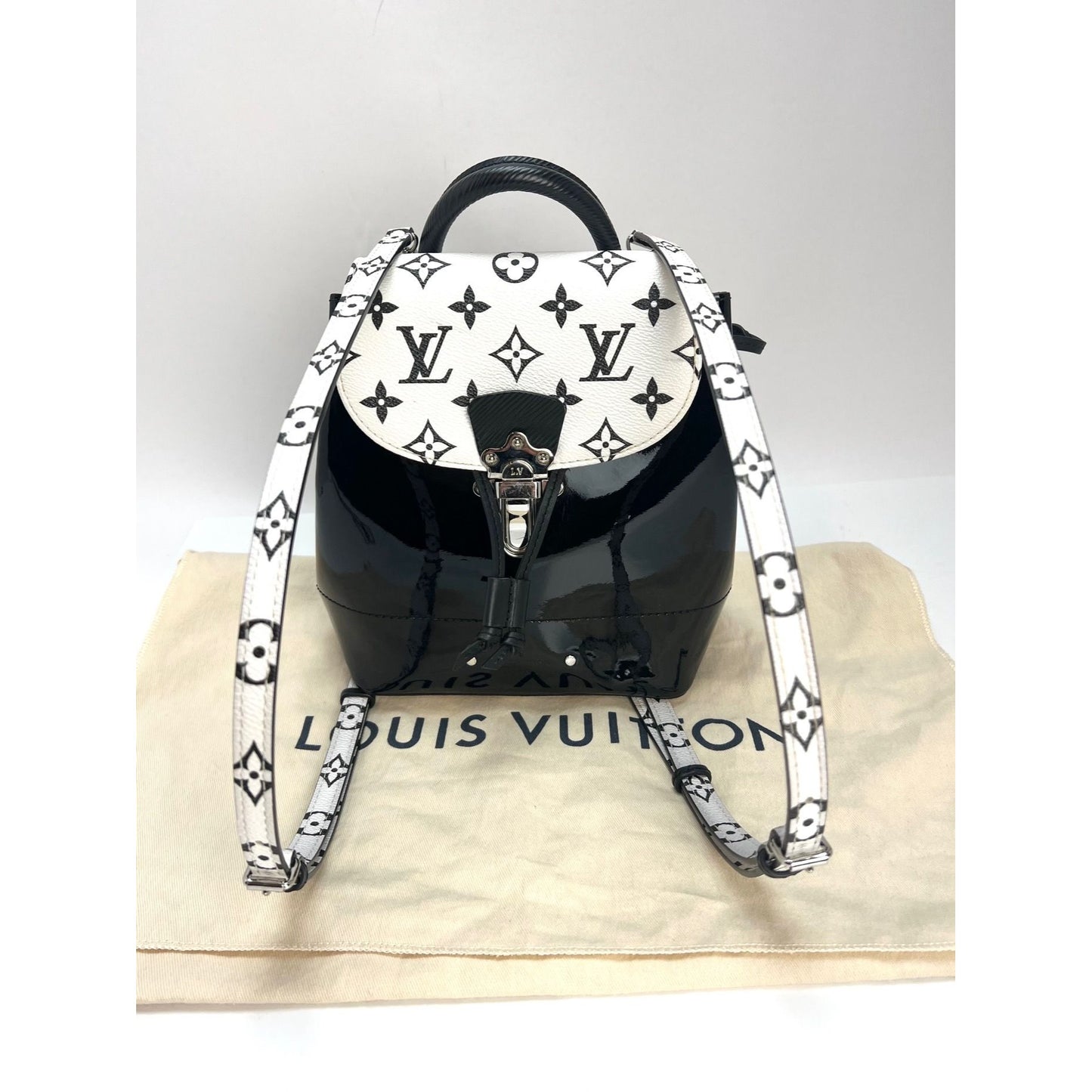 Hot springs patent leather backpack Louis Vuitton Pink in Patent leather -  28541689