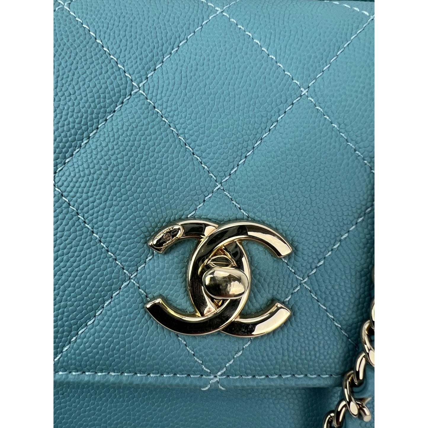 
                  
                    Chanel Caviar Quilted Small Business Affinity Blue Crossbody Bag
                  
                