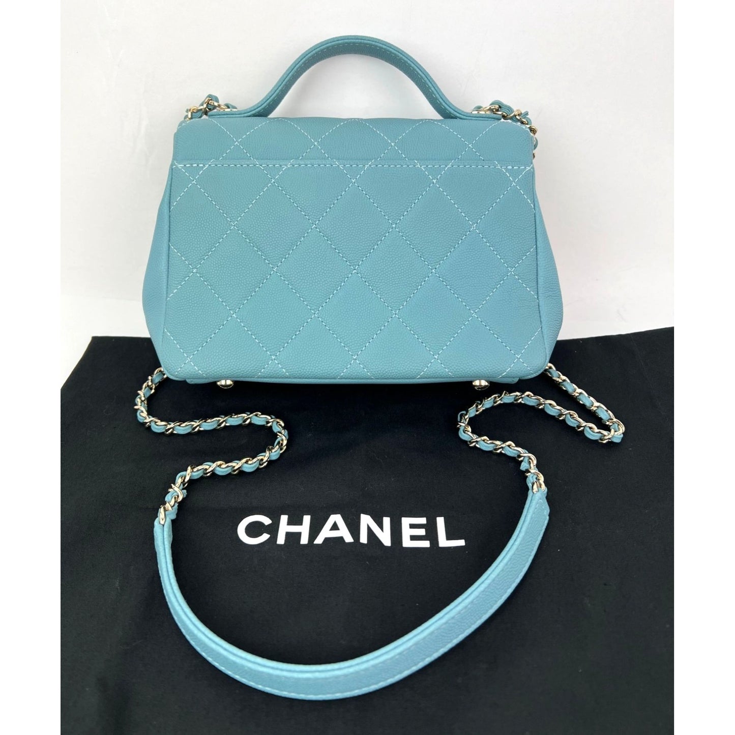 
                  
                    Chanel Caviar Quilted Small Business Affinity Blue Crossbody Bag
                  
                