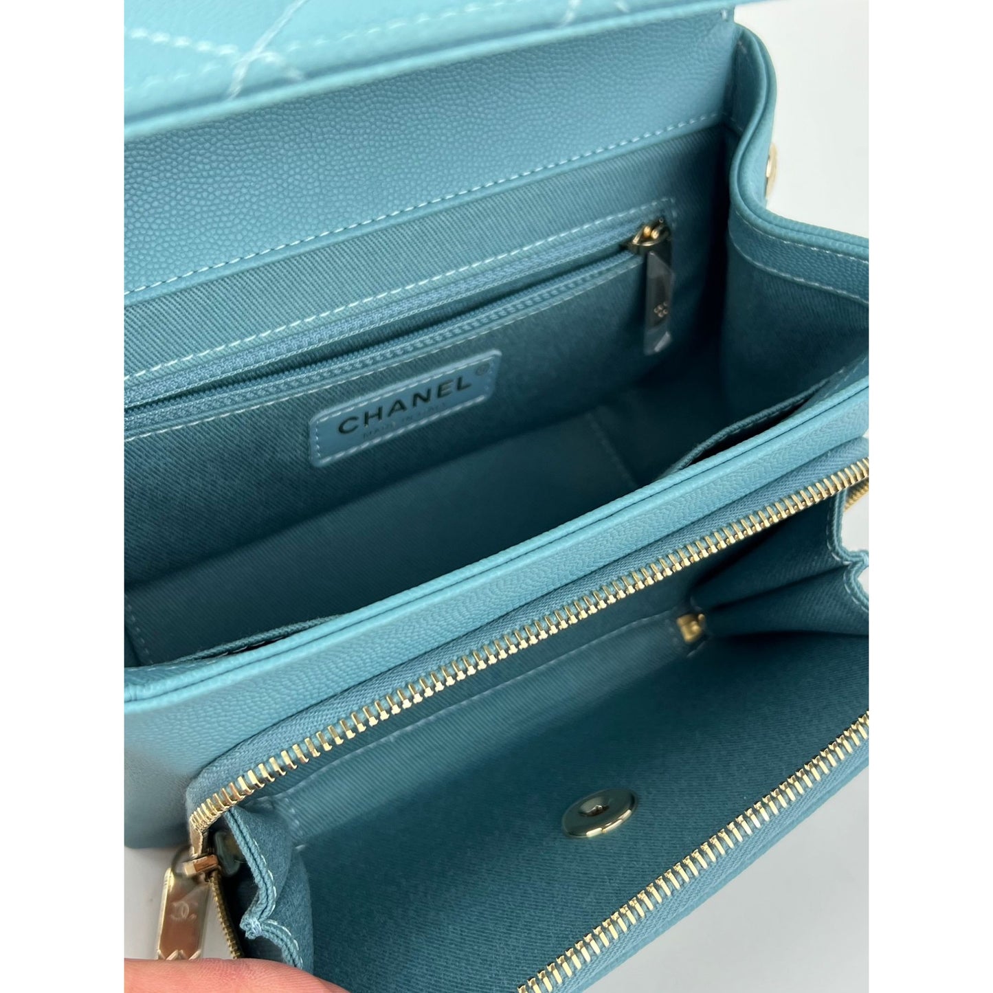 
                  
                    Chanel Caviar Quilted Small Business Affinity Blue Crossbody Bag
                  
                