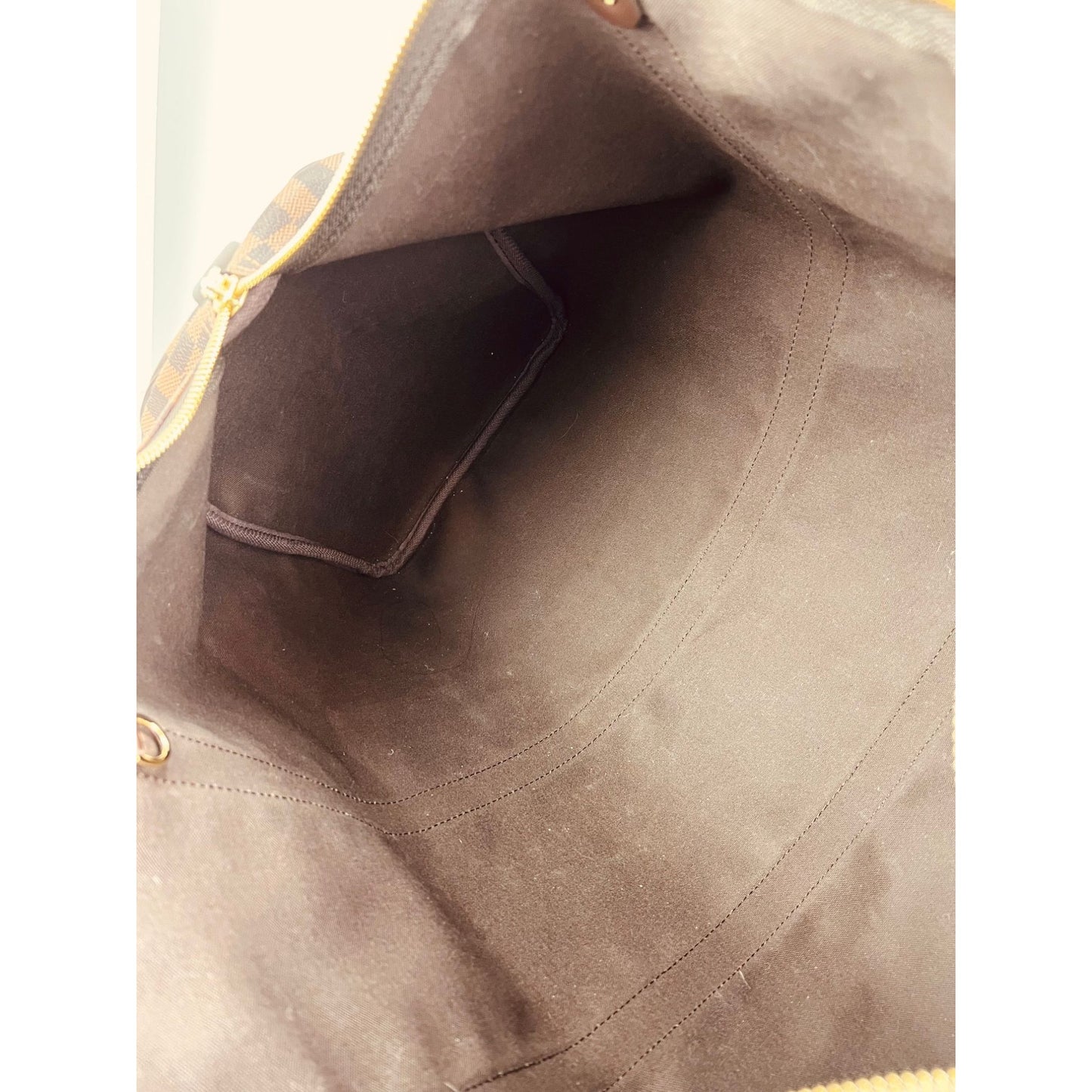 
                  
                    Louis Vuitton Keepall 50 Damier Ebene Canvas Duffle Bag
                  
                
