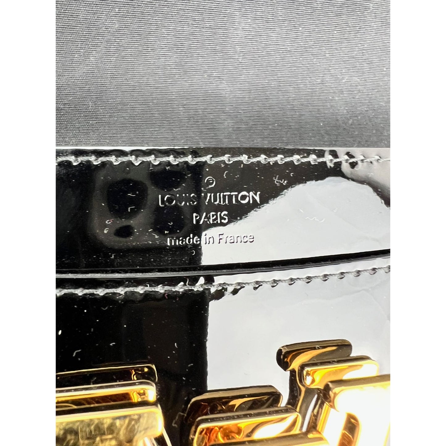 
                  
                    Louis Vuitton Louise MM Chain Black Patent Leather Bag
                  
                