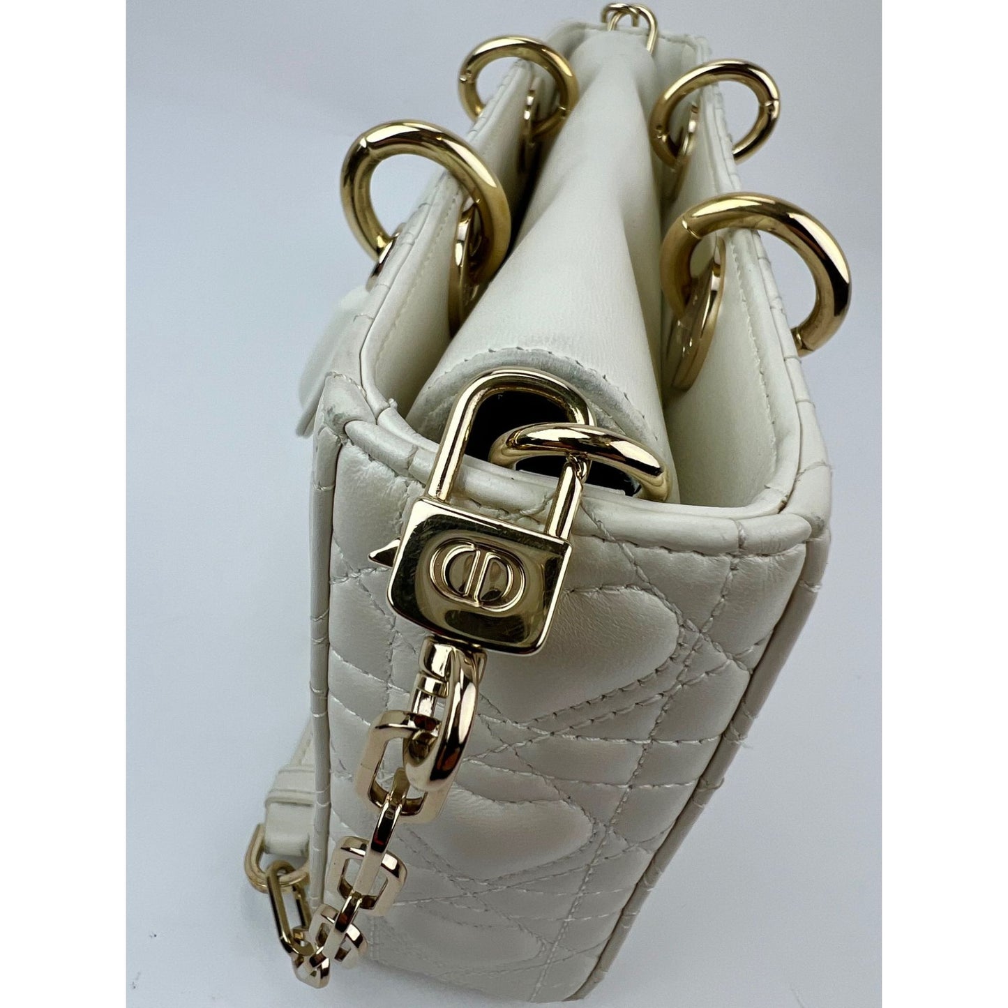 
                  
                    Christian Dior Lambskin Latte Cannage Medium Lady D-Joy White Shoulder Bag
                  
                