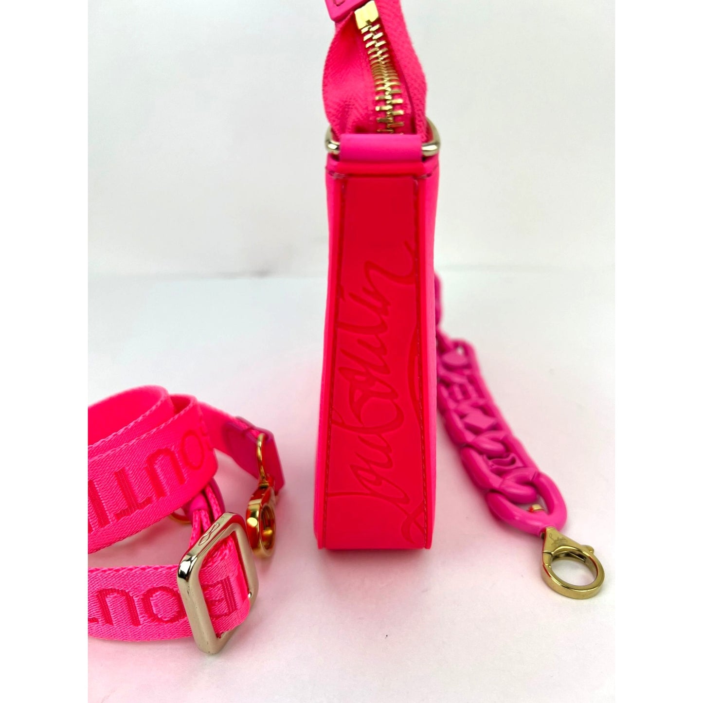 
                  
                    Christian Louboutin Gomme Mini Loubila Pink Chain Leather Shoulder Bag
                  
                