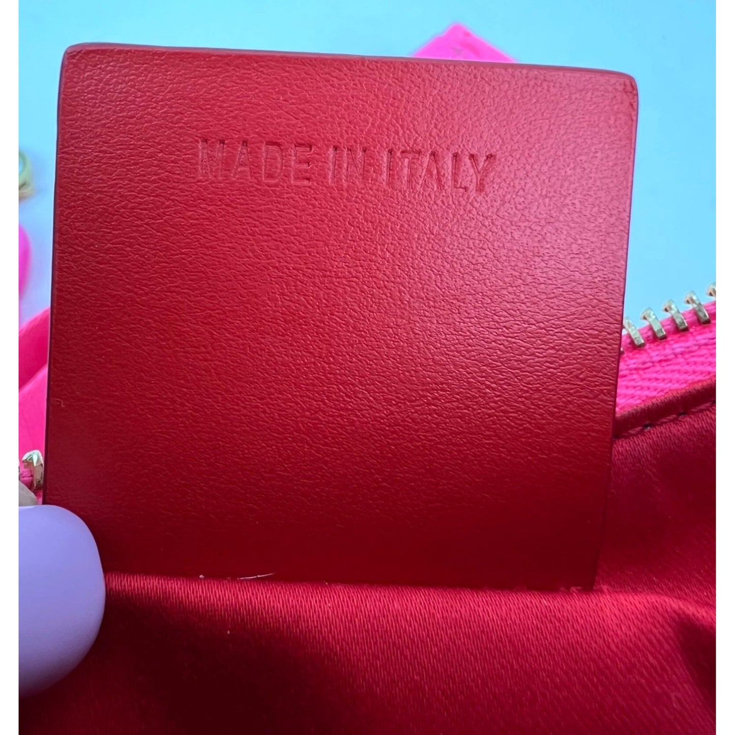 
                  
                    Christian Louboutin Gomme Mini Loubila Pink Chain Leather Shoulder Bag
                  
                