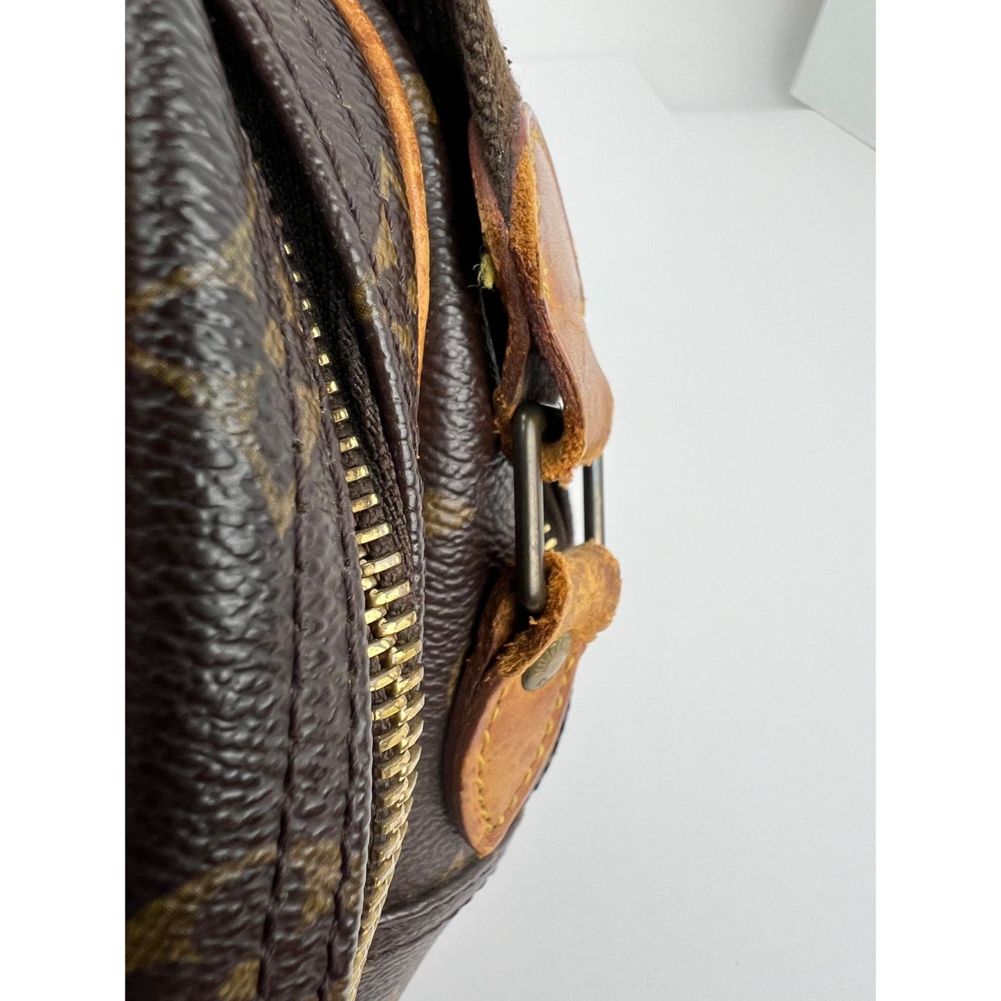 
                  
                    Louis Vuitton Reporter PM Monogram Messenger Bag Vintage
                  
                