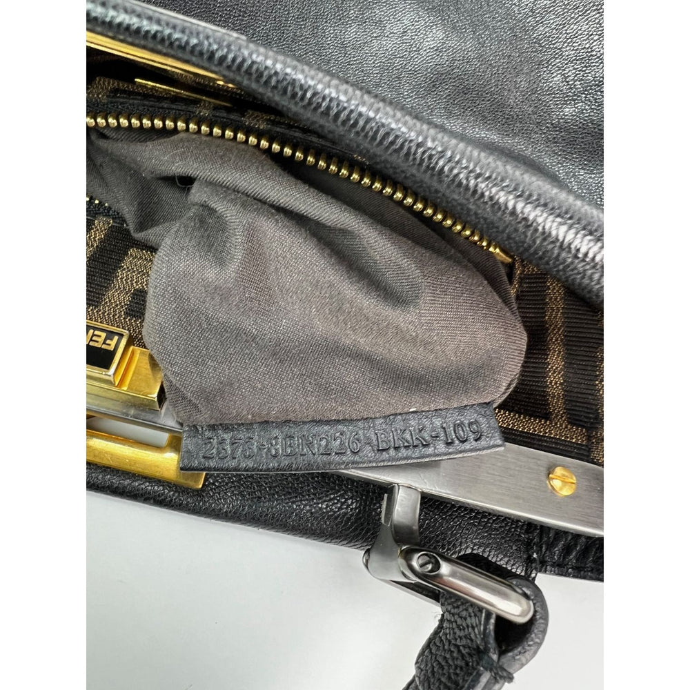 Fendi Black Iconic Peekaboo Zucca Lined Medium Shoulder Bag