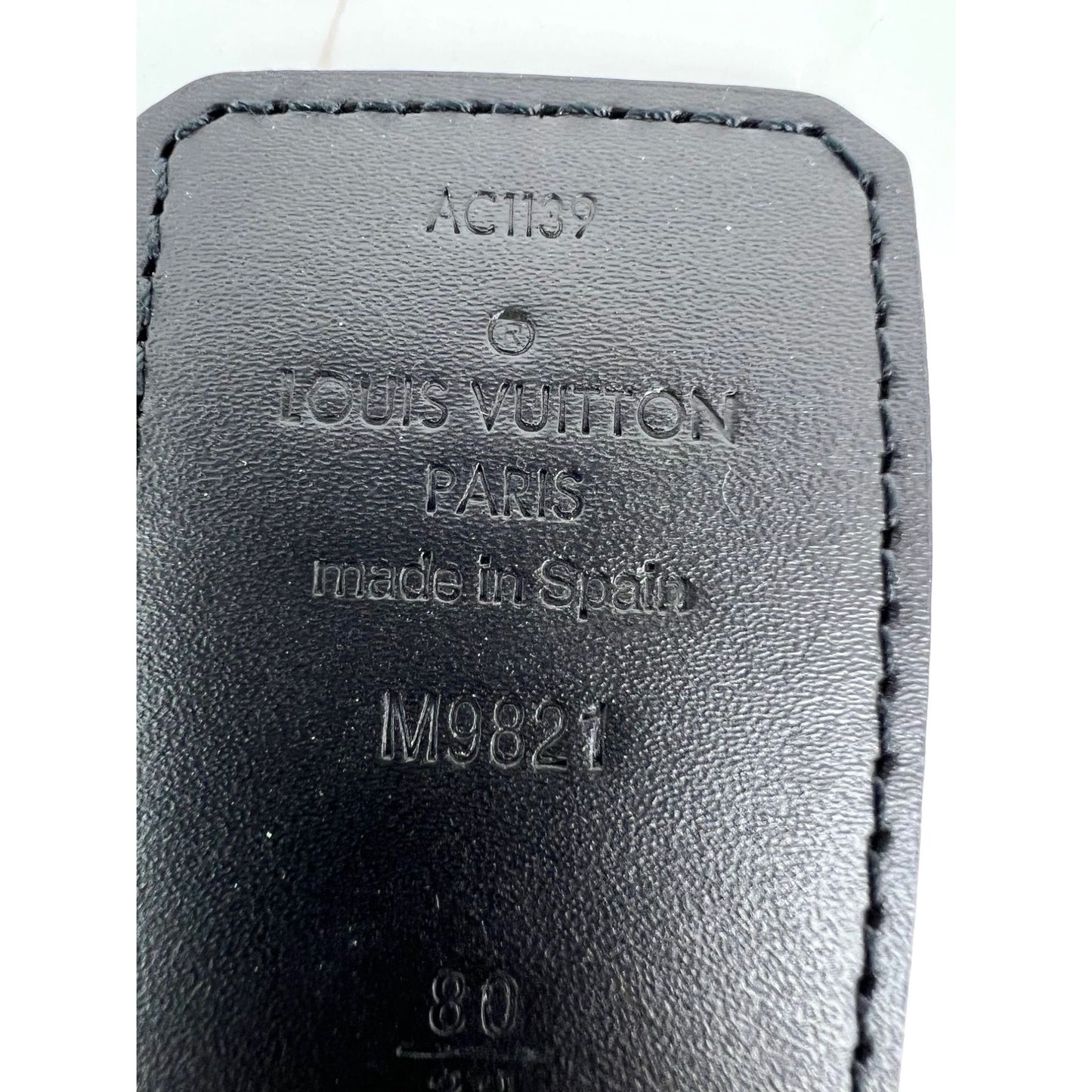 
                  
                    Louis Vuitton Initiales 40mm Black Reversible Monogram Belt 80/32
                  
                