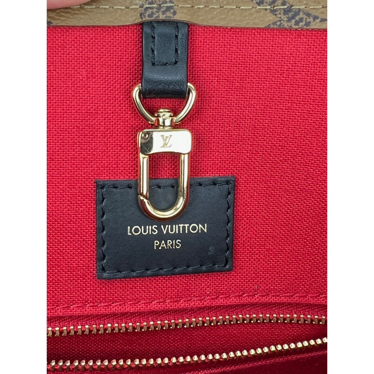 
                  
                    Louis Vuitton ONTHEGO MM Reverse Giant Monogram Tote
                  
                