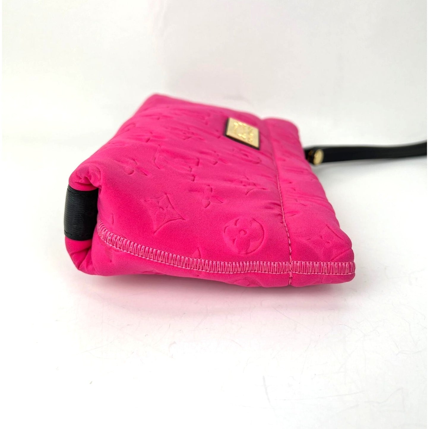 
                  
                    Louis Vuitton Scuba Fuchsia Pochette Wristlet or Clutch Bag LIMITED EDITION
                  
                