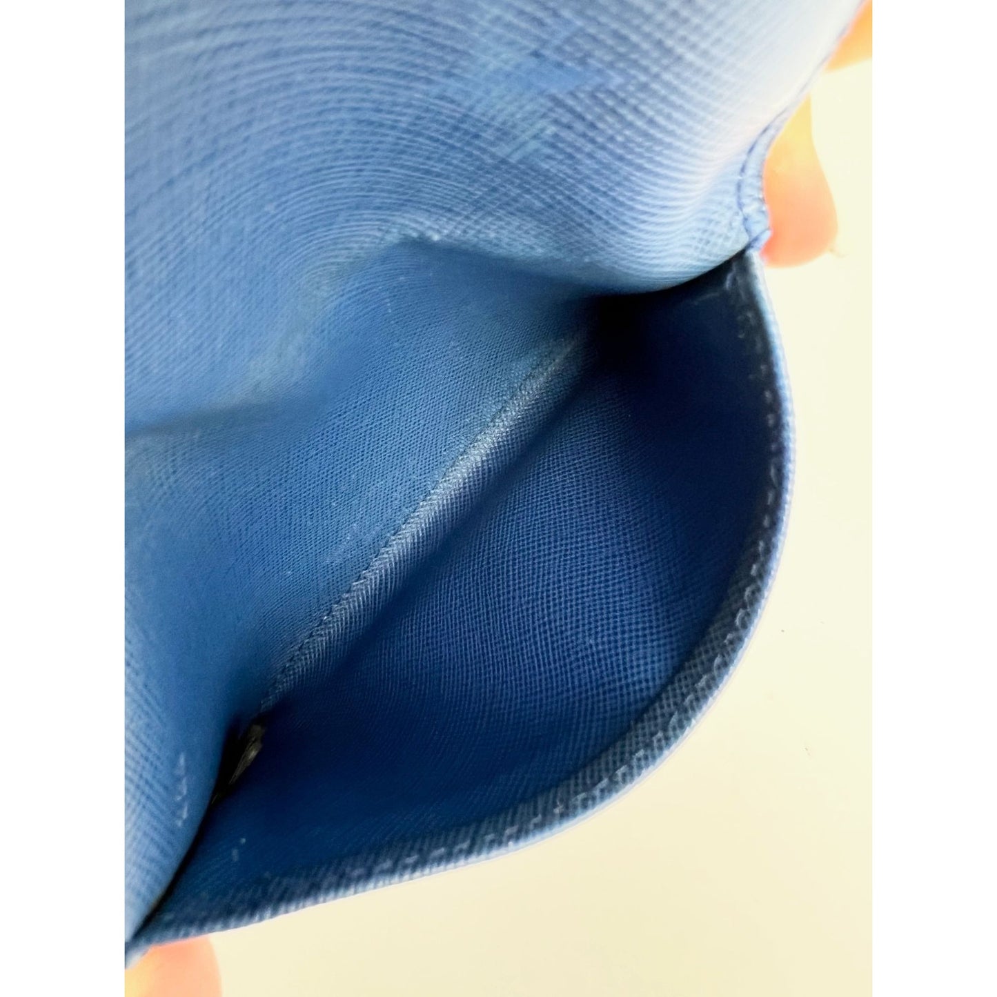 
                  
                    Prada Saffiano Leather Card Holder Blue
                  
                