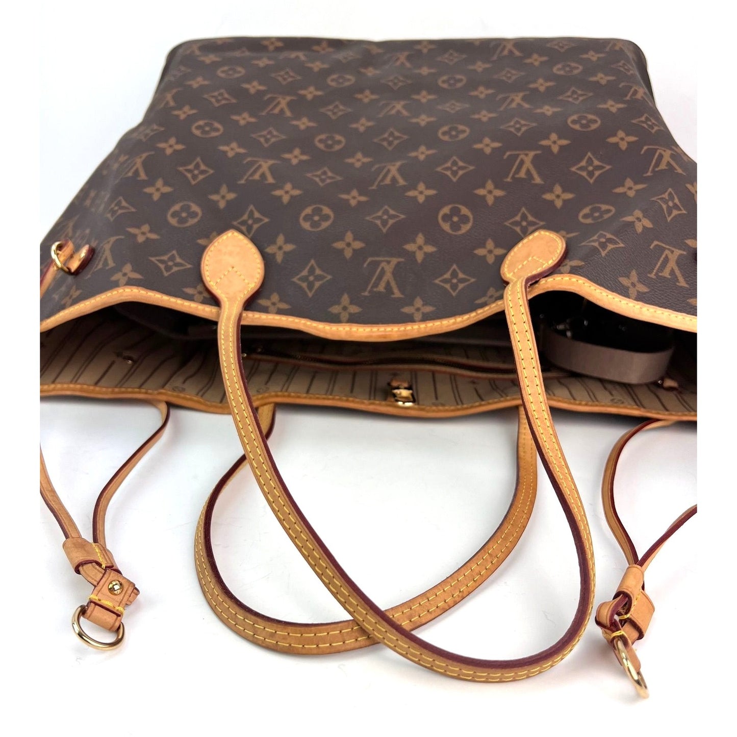 
                  
                    Louis Vuitton Neverfull GM Monogram Canvas Shoulder Tote Bag
                  
                