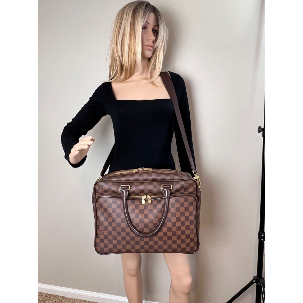 Louis Vuitton Damier Ebene Icare Weekender Briefcase Men's Bag