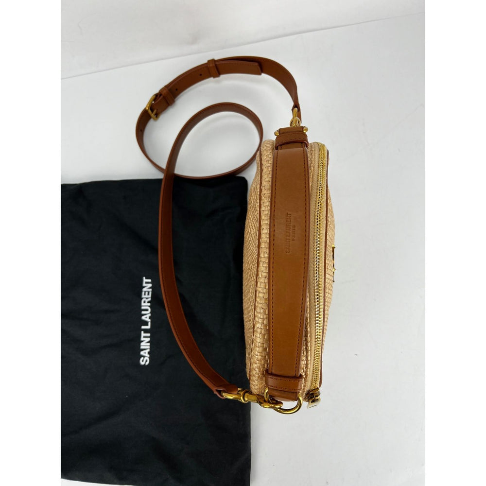 
                  
                    Saint Laurent Raffia Round Camera Beige Shoulder bag
                  
                