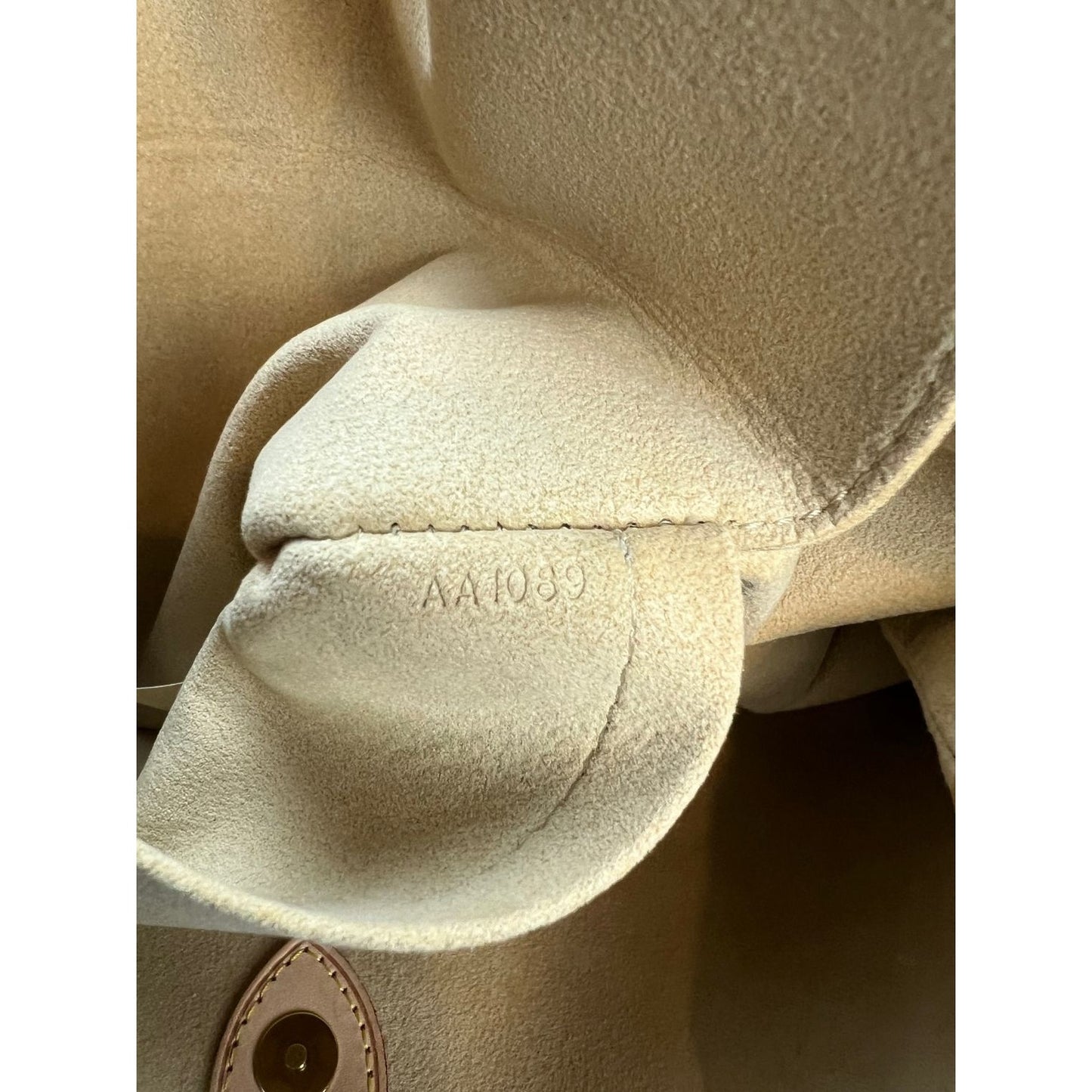 
                  
                    Louis Vuitton Galliera PM Monogram Shoulder Bag
                  
                