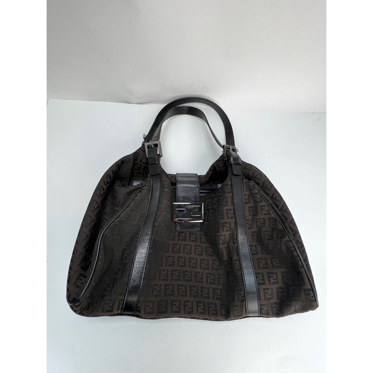 Soft Baguette Smooth Leather Bag In Black