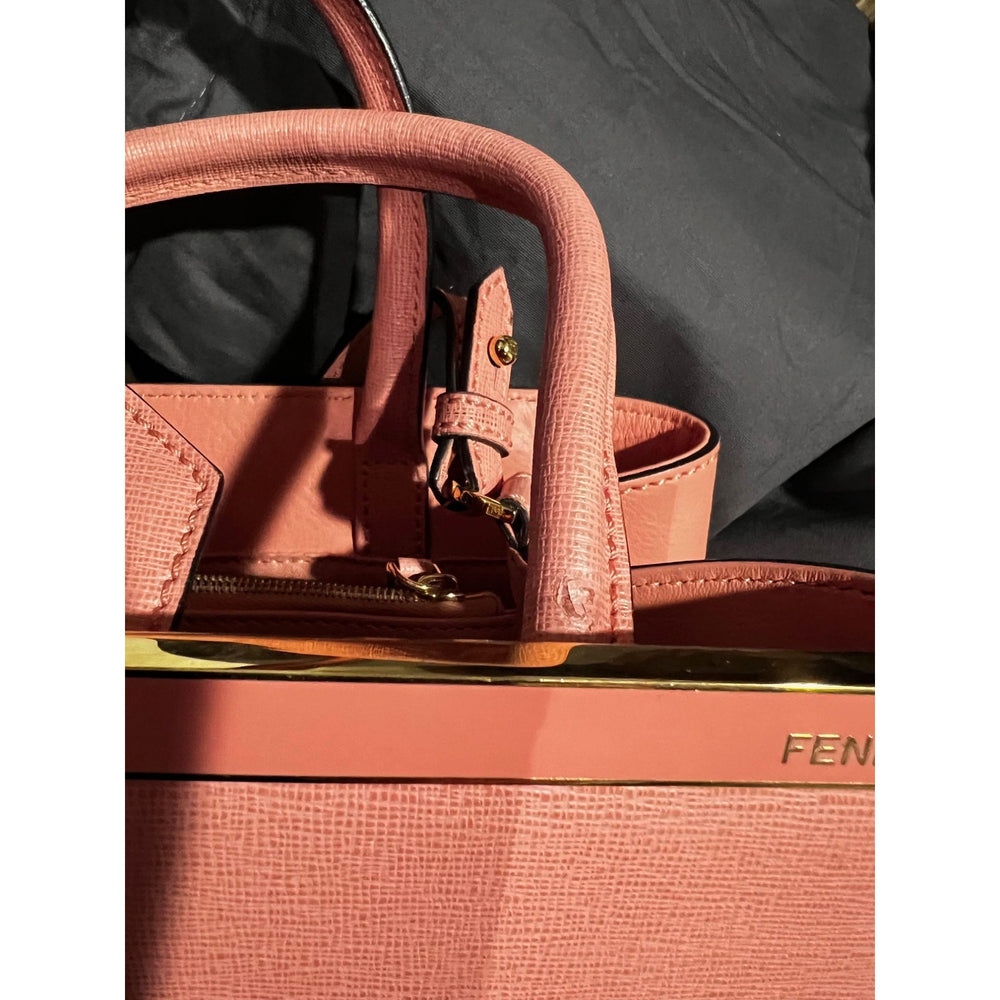 
                  
                    Fendi Vitello Elite Flamingo Petite 2Jours Tote Ecstasy Shoulder crossbody Bag
                  
                