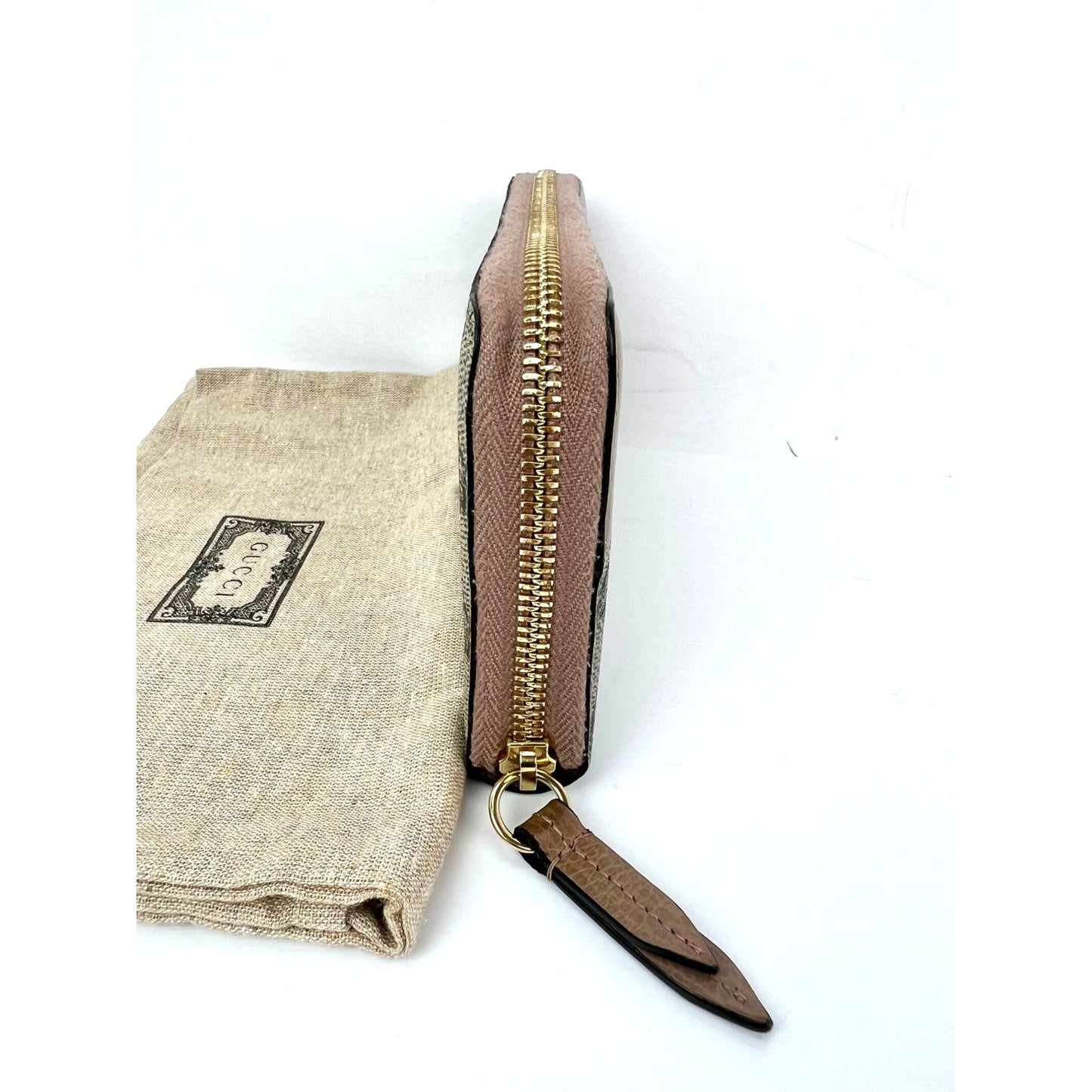 
                  
                    Gucci GG Marmont Zip Around Wallet Porcelain Rose
                  
                