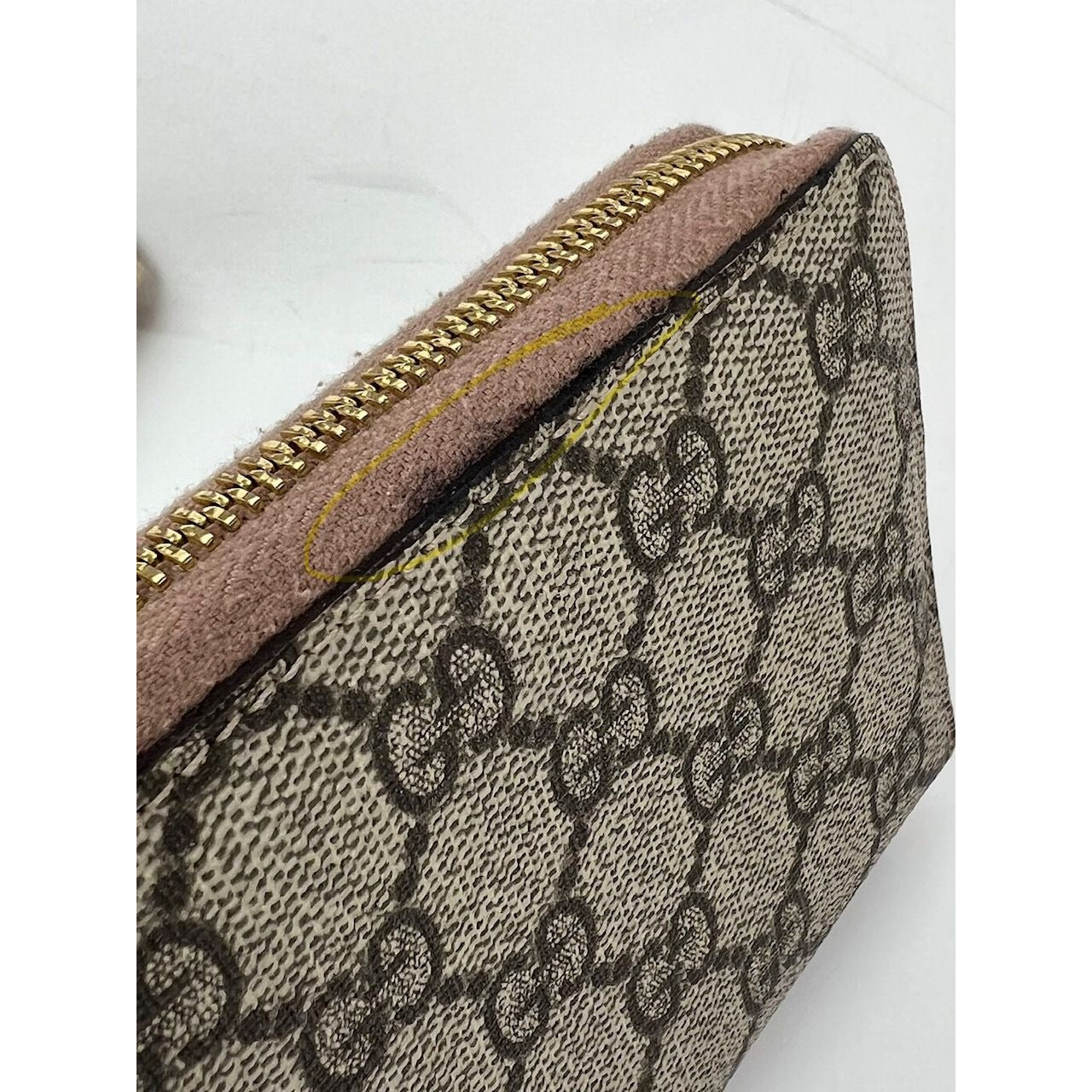
                  
                    Gucci GG Marmont Zip Around Wallet Porcelain Rose
                  
                