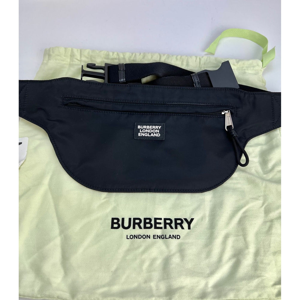 BURBERRY waist bag black nylon