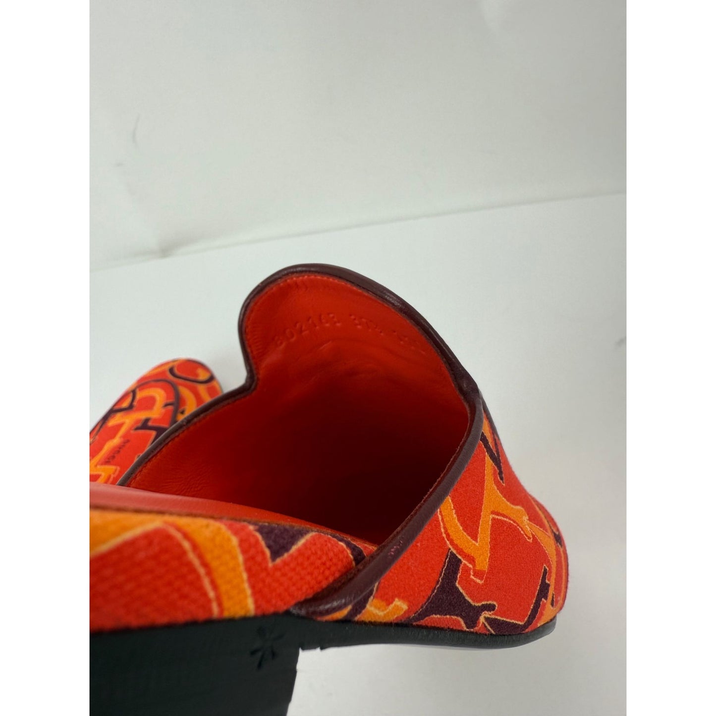 
                  
                    Gucci Princetown Horsebit Print Loafer Mules Slide Shoes Size 7.5
                  
                