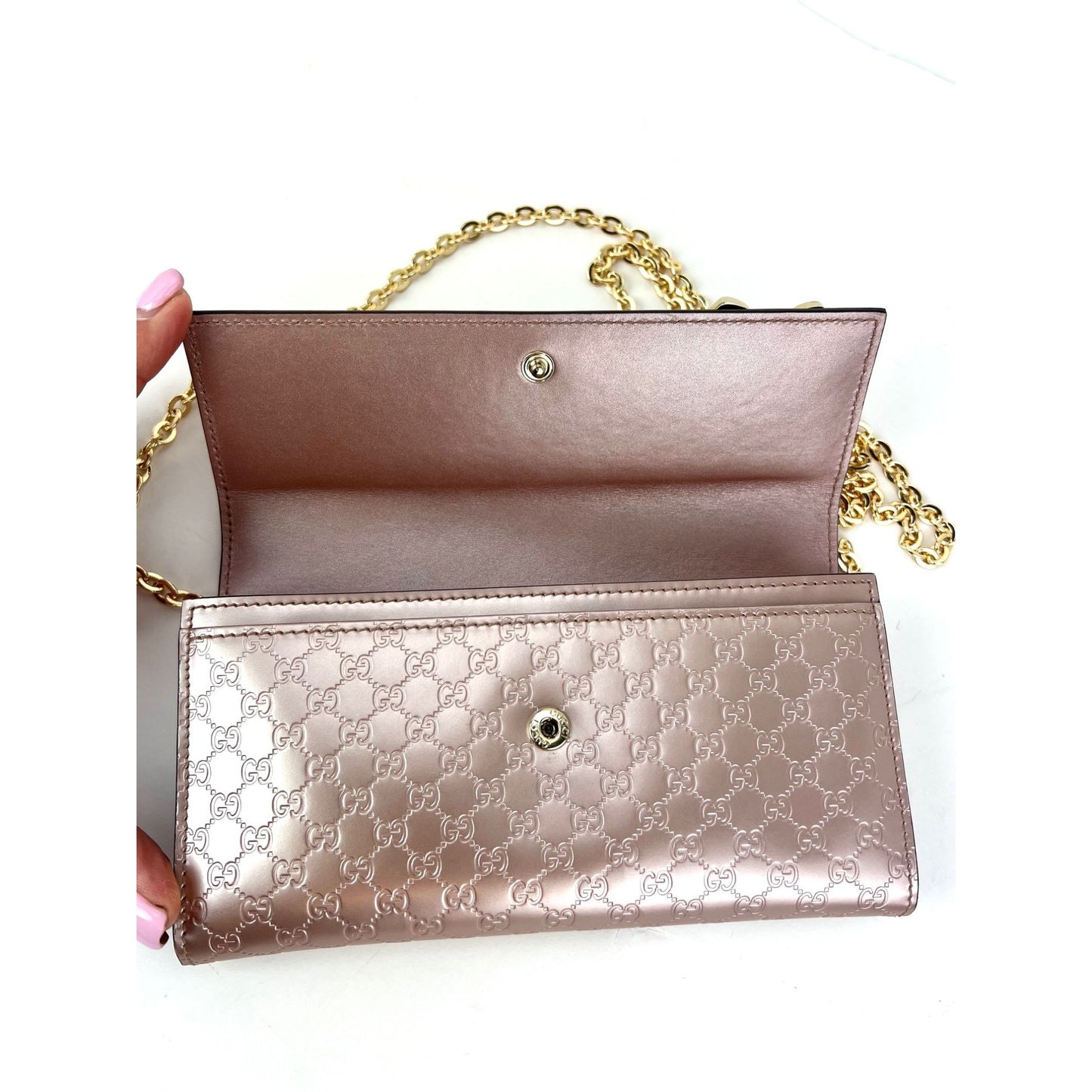 
                  
                    Gucci Mayfair Guccissima Continental Metallic Pink Leather Wallet
                  
                