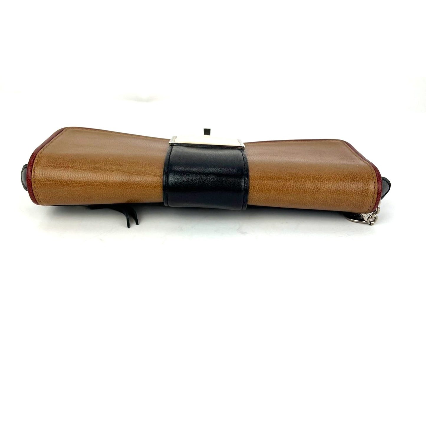 
                  
                    Balenciaga Cherche Leather Flap Wallet Vintage
                  
                