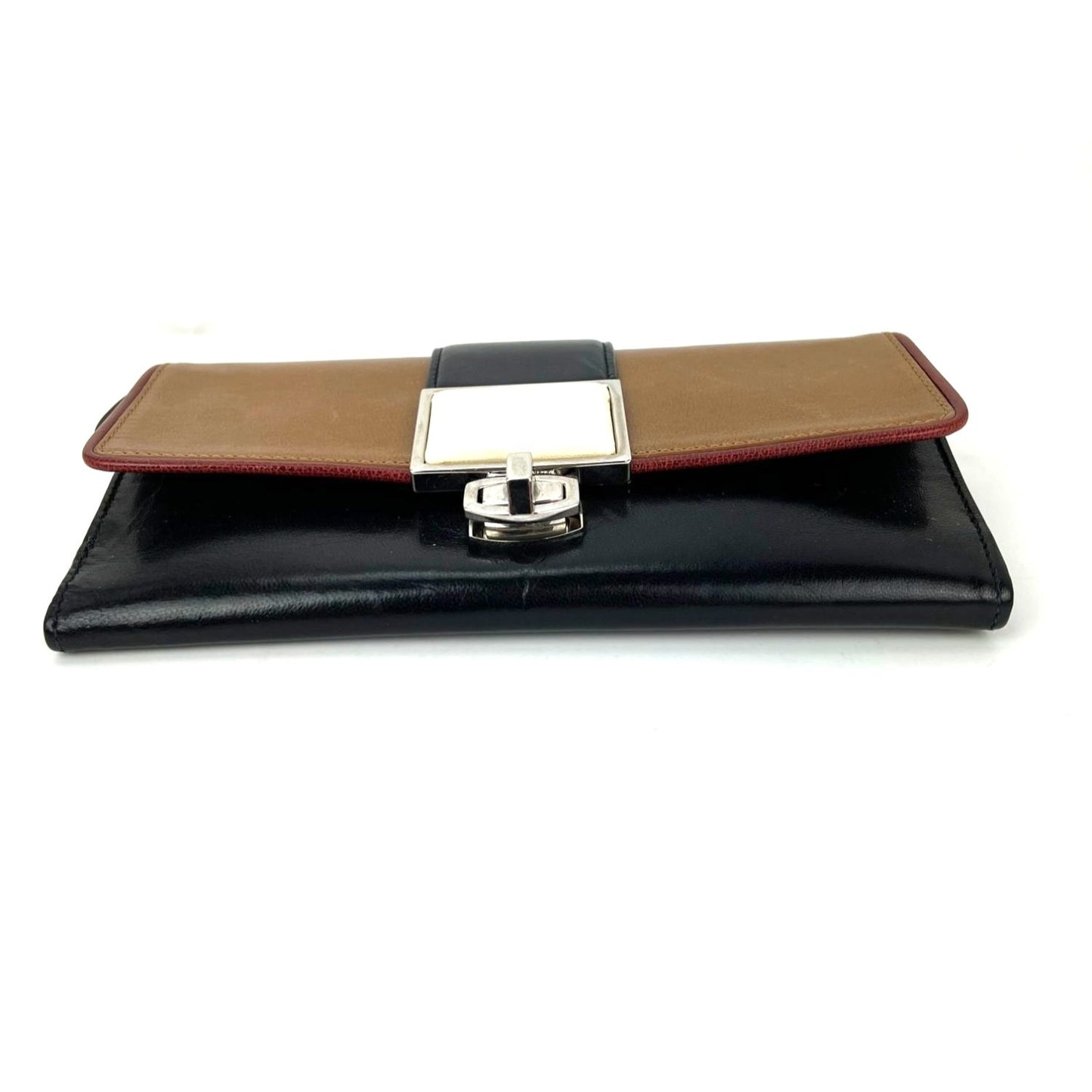 
                  
                    Balenciaga Cherche Leather Flap Wallet Vintage
                  
                