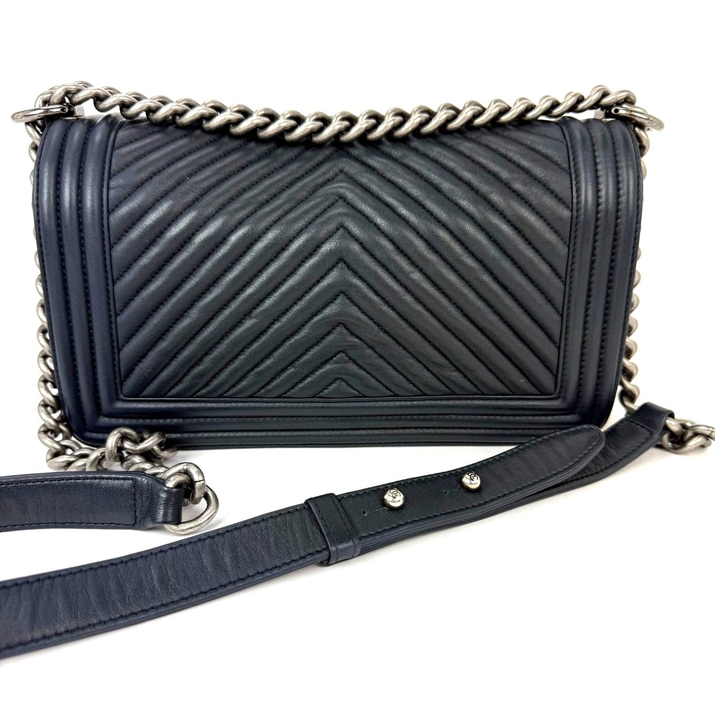 
                  
                    CHANEL Lambskin Chevron Quilted Medium Boy Flap Navy Blue Shoulder Bag
                  
                