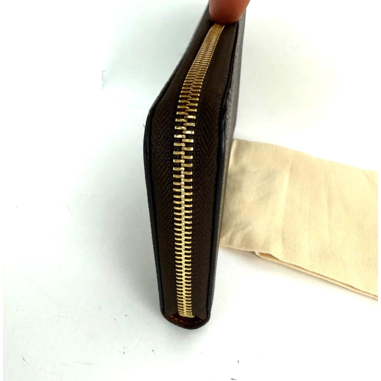 
                  
                    LOUIS VUITTON  Zippy Monogram Leather Wallet Clutch
                  
                