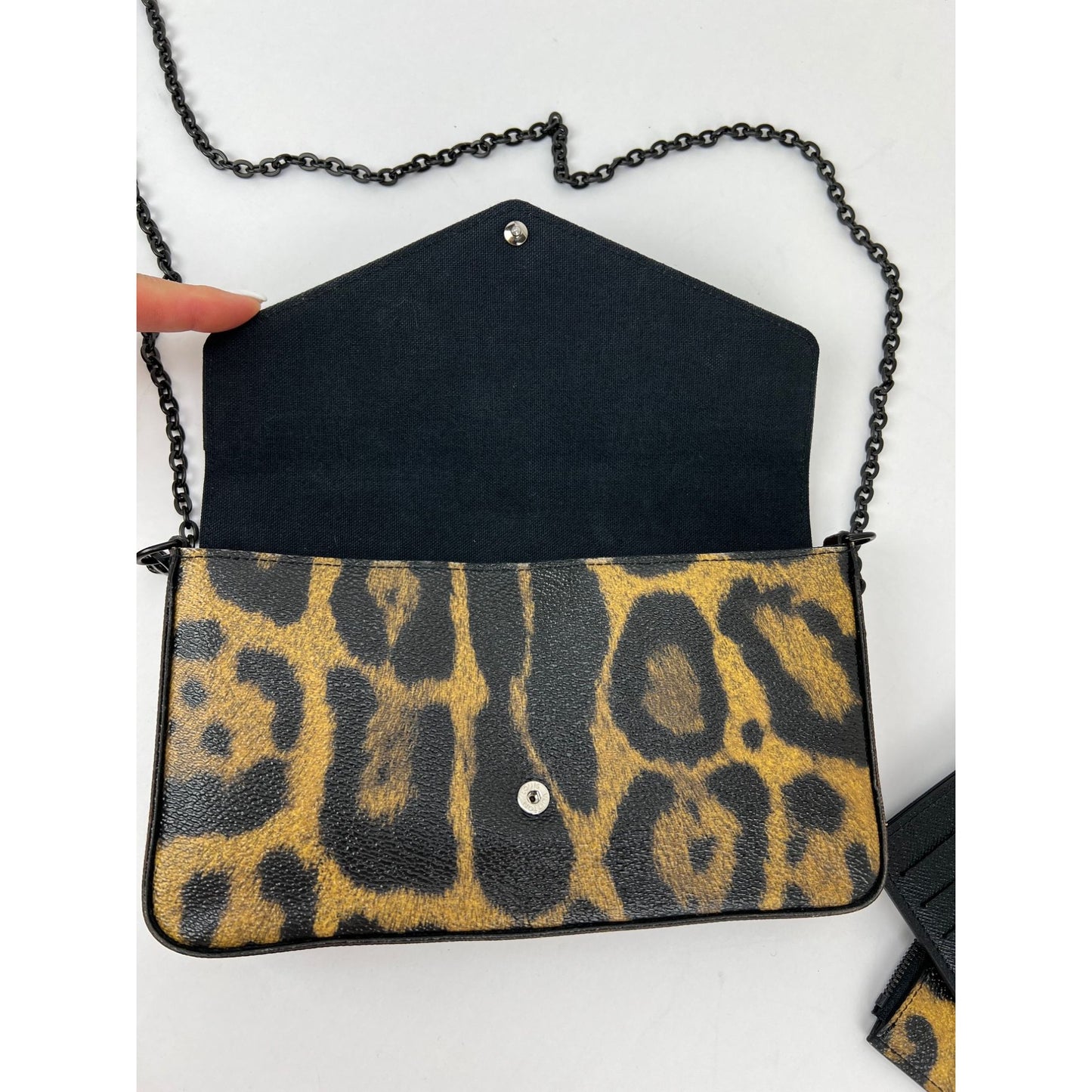 
                  
                    Louis Vuitton Leopard Felicie Pochette Crossbody Bag
                  
                
