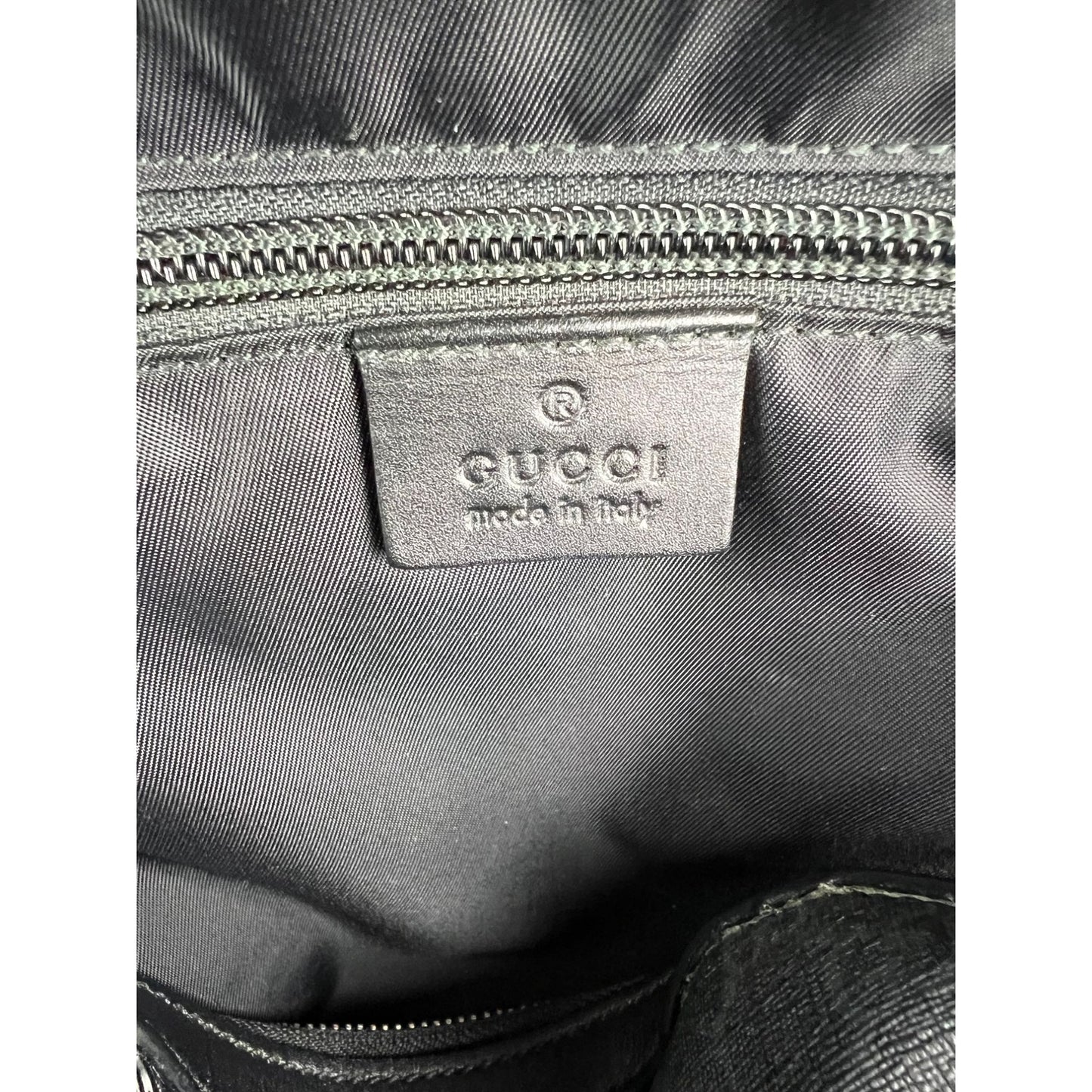 
                  
                    Gucci GG Supreme Medium Day Gray Black Backpack
                  
                