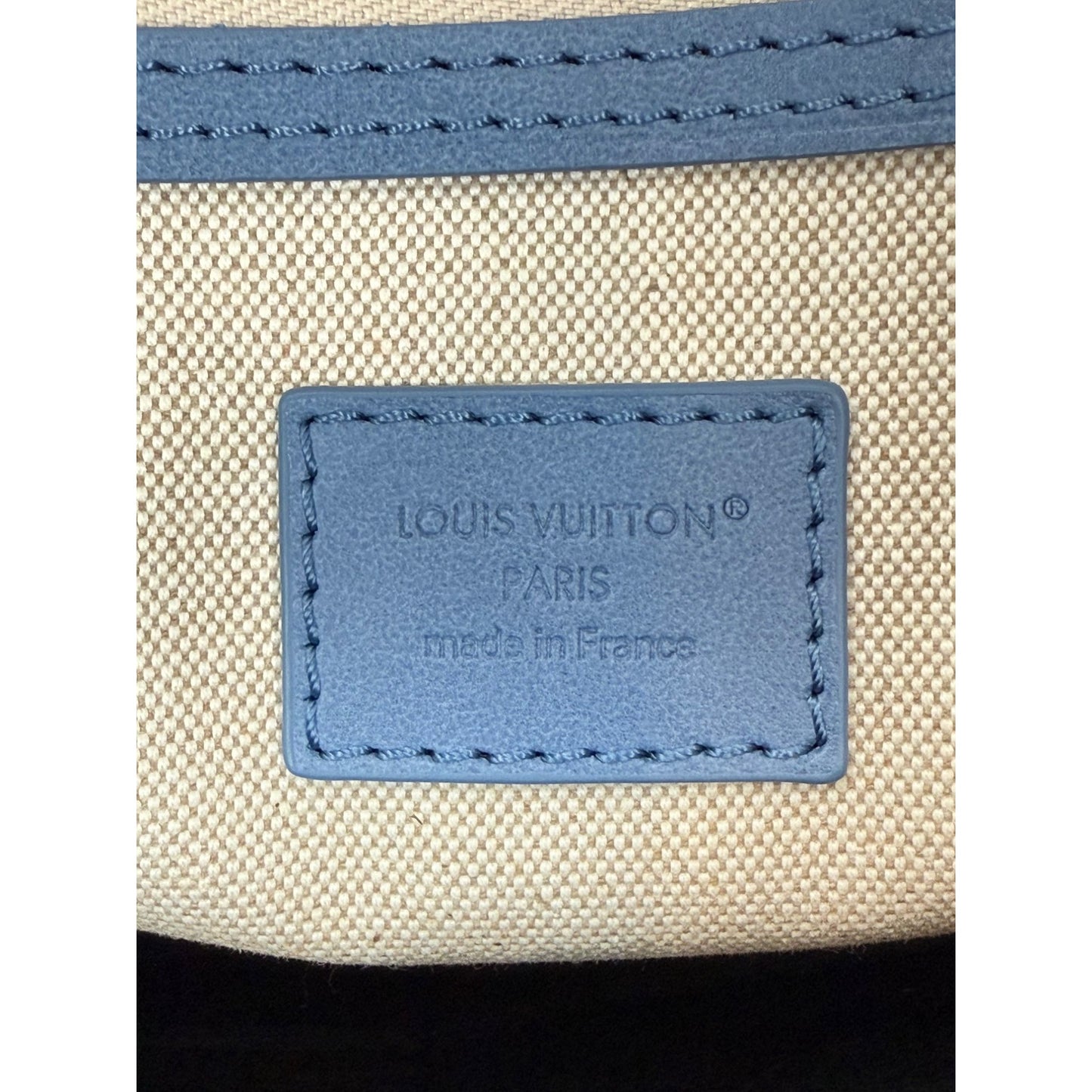 
                  
                    Louis Vuitton Damier Denim Vagabond hobo Handbag
                  
                