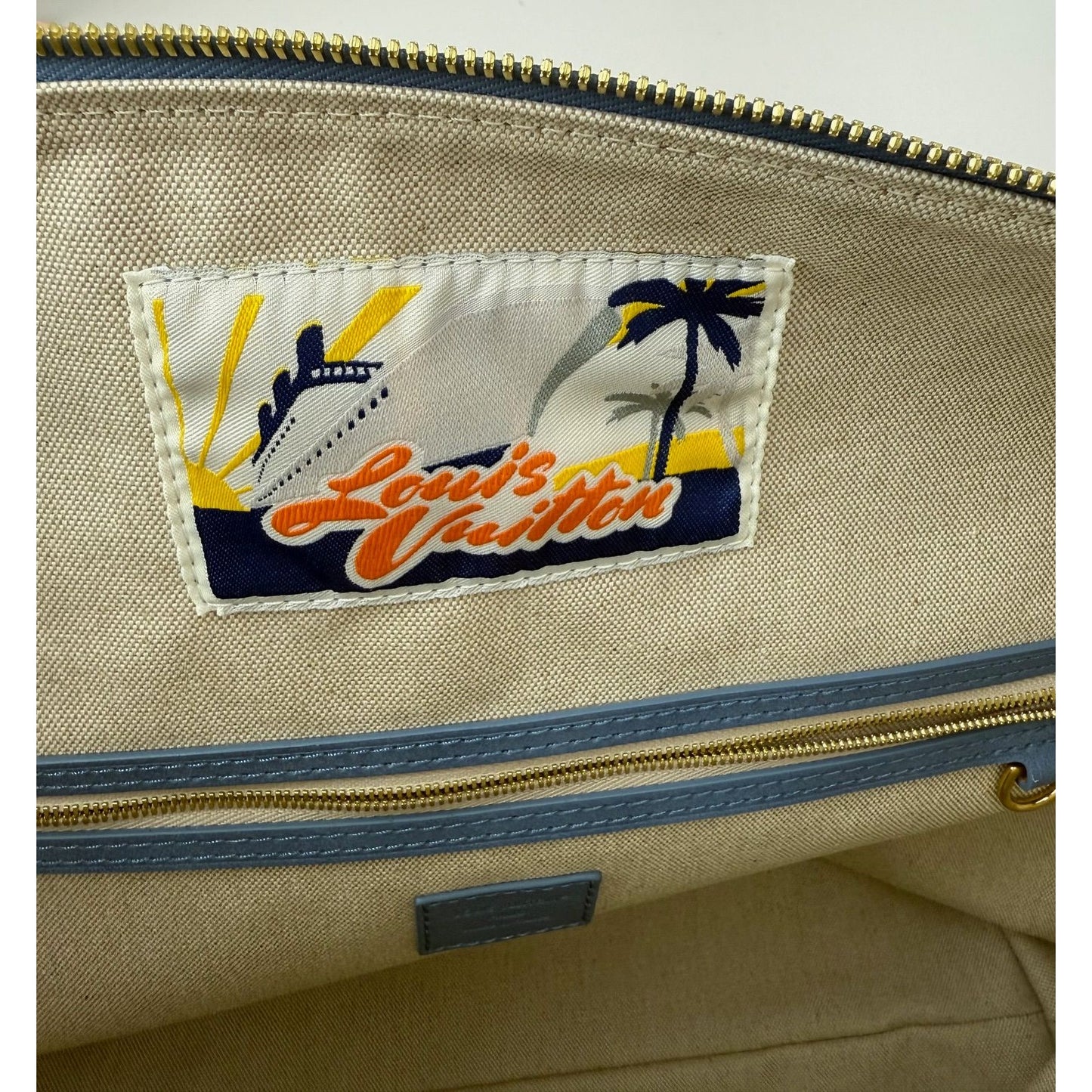 
                  
                    Louis Vuitton Damier Denim Vagabond hobo Handbag
                  
                