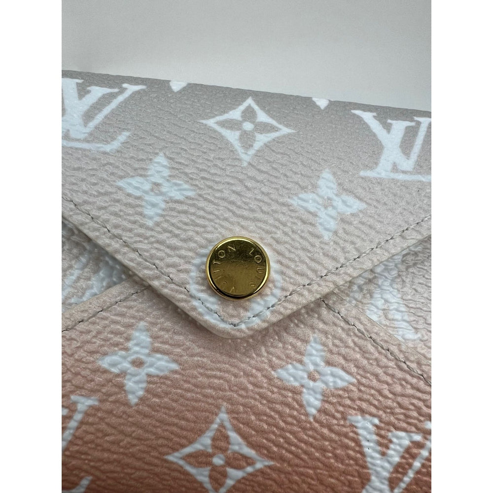 
                  
                    LOUIS VUITTON Kirigami Pochette Small Pool Giant Monogram Card Case
                  
                