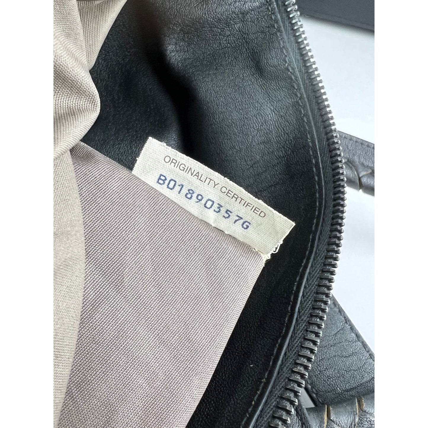 
                  
                    Bottega Veneta Intreciato Black leather zippered Messenger Tote Bag
                  
                