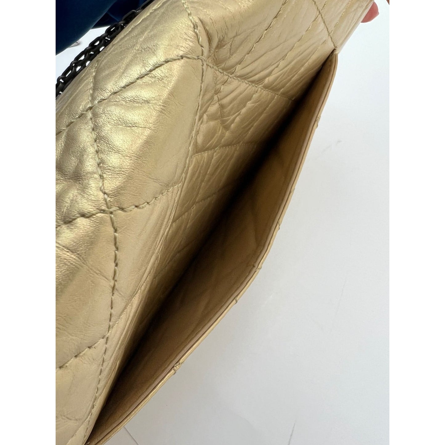 
                  
                    Chanel Metallic Aged Calfskin Quilted 2.55 Reissue 227 Double Flap Pale Gold
                  
                