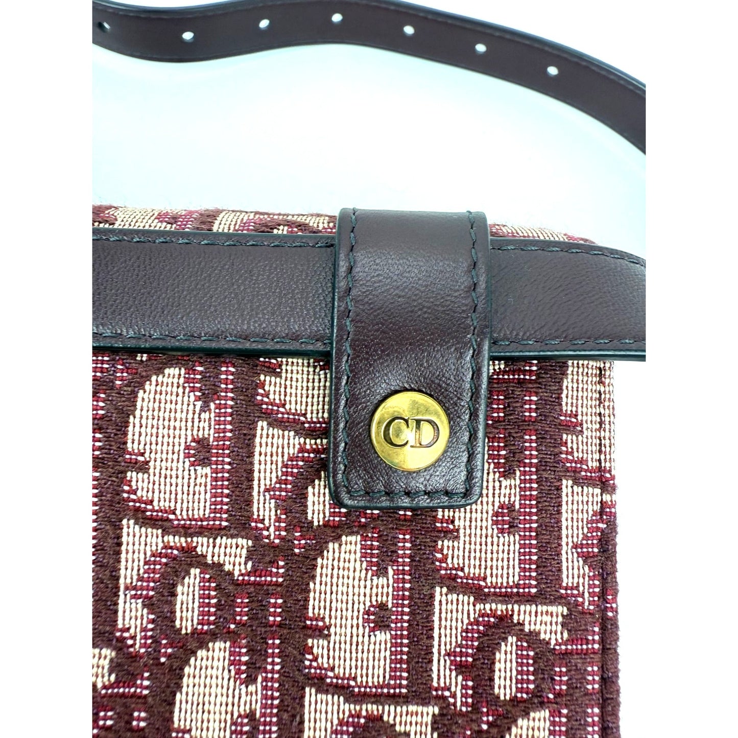 
                  
                    Christian Dior Oblique Saddle Bordeaux Belt Bag Clutch
                  
                
