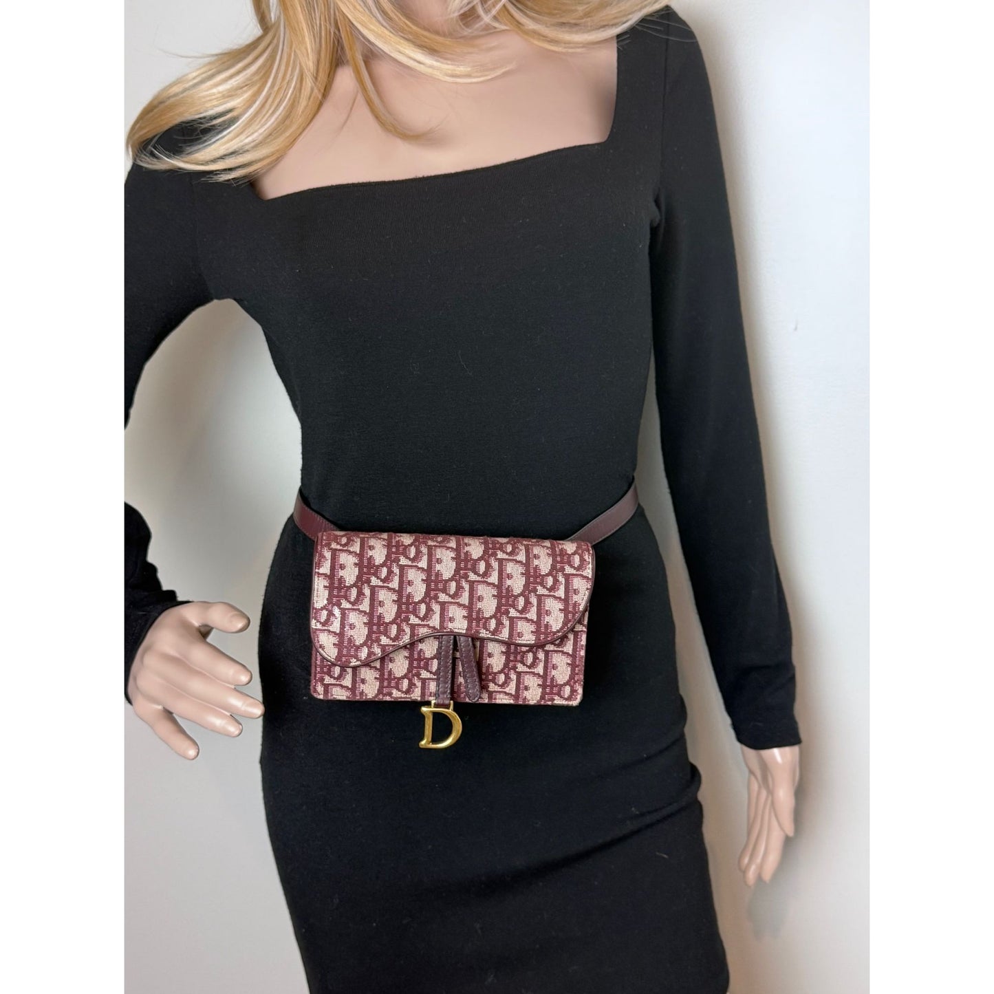 
                  
                    Christian Dior Oblique Saddle Bordeaux Belt Bag Clutch
                  
                