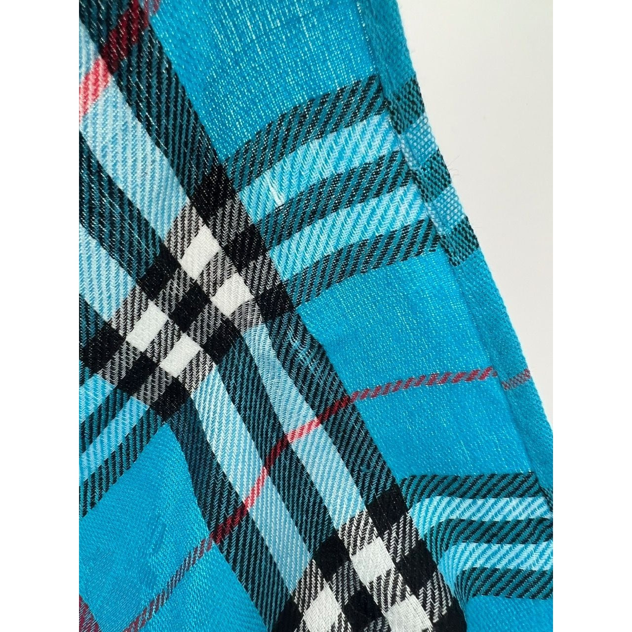 
                  
                    Burberry Check Pattern Wool Silk Blue Scarf
                  
                