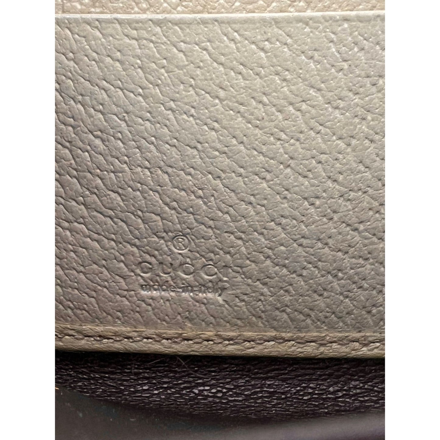 
                  
                    Gucci GG Logo Beige Zip Around Canvas Wallet
                  
                